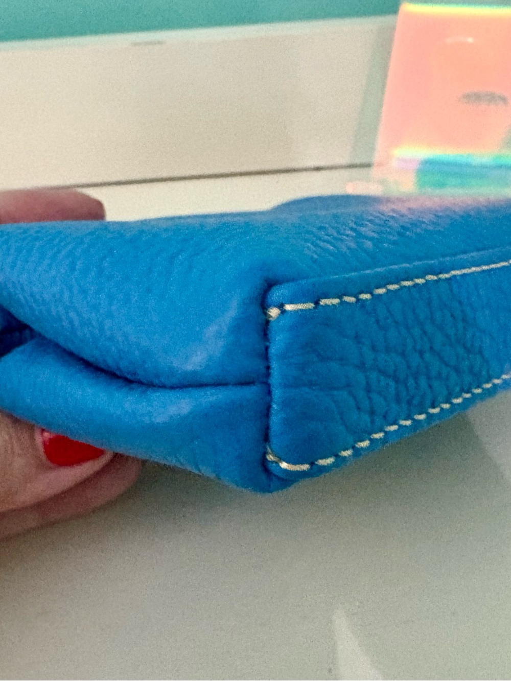 Dooney & Bourke Azure Pebble Leather large Kiss-Lock Coin Purse with Gold Frame - Picture 4 of 6